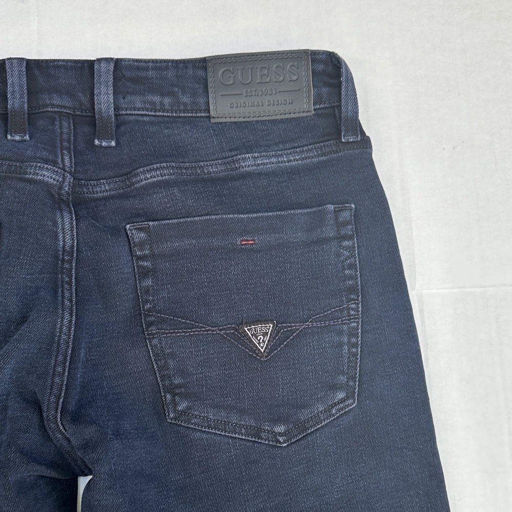 New Guess Men's Finnley Straight Denim Jeans - Picture 14 of 16